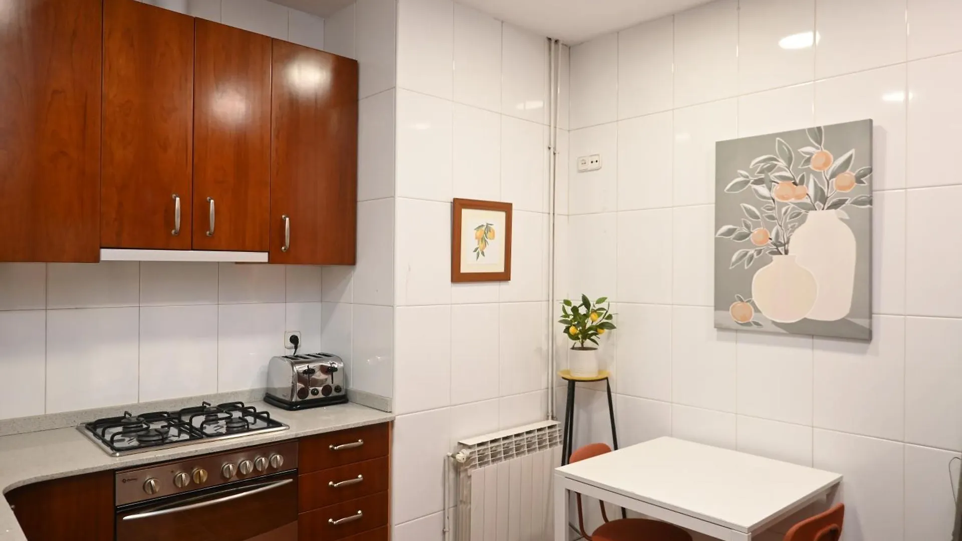 Apartment Homenfun Barcelona Las Ramblas Spain