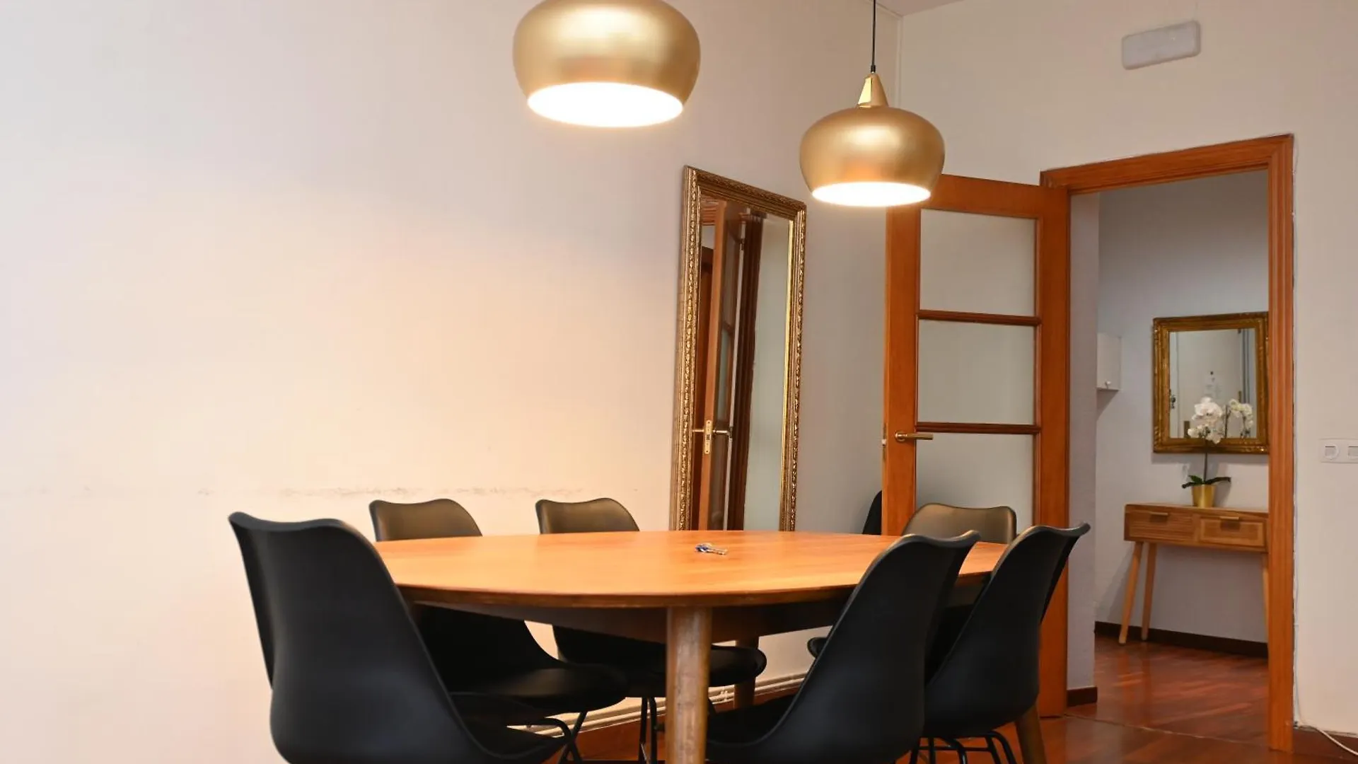 Apartment Homenfun Barcelona Las Ramblas
